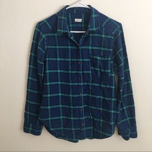 Hollister plaid oversized shirt